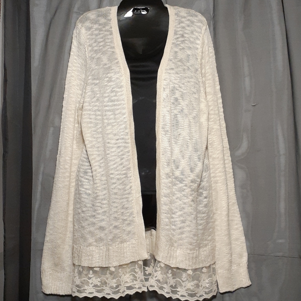Ab Studios Beige Open Front Sweater With Lace Hem. Size XL